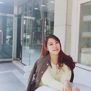 Meet your Posher, Jiyoon